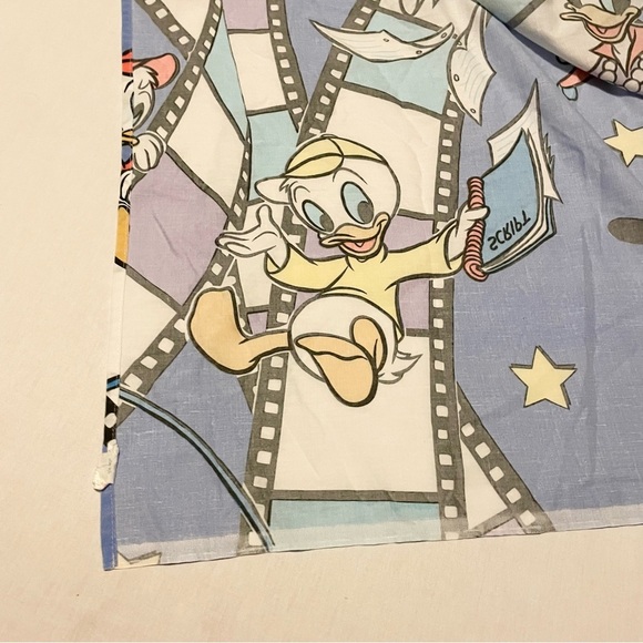 Vintage Mickey Mouse and Friends Twin Flat Sheet Hollywood Film Goofy Minnie - Picture 13 of 16